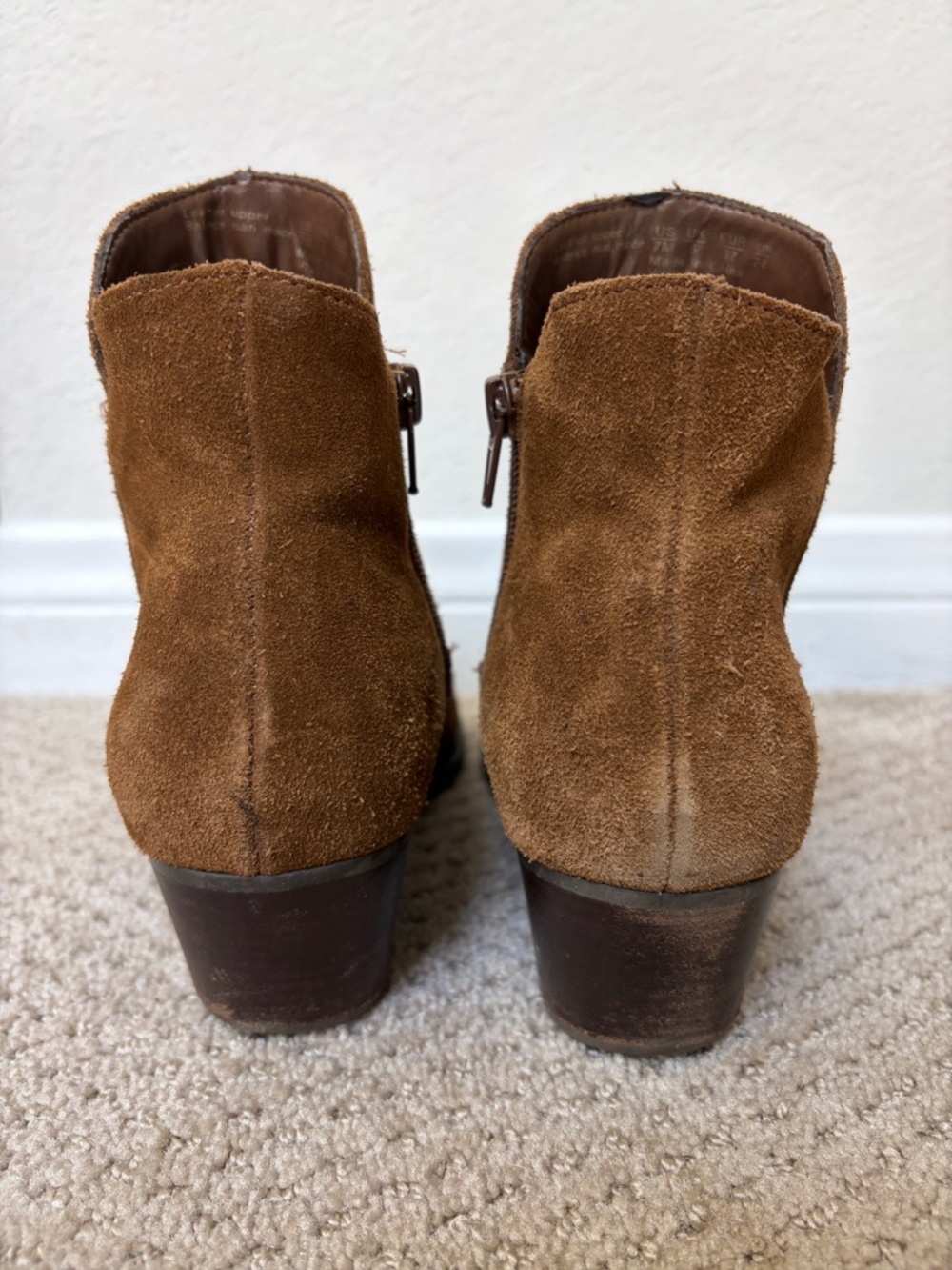 Carlos Santana Suede Western Bootie - Picture 7 of 10